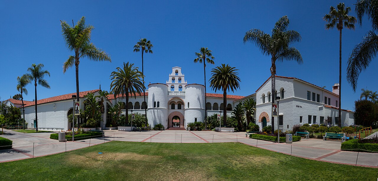 Hepner Hall and palm trees on the San Diego State University campus